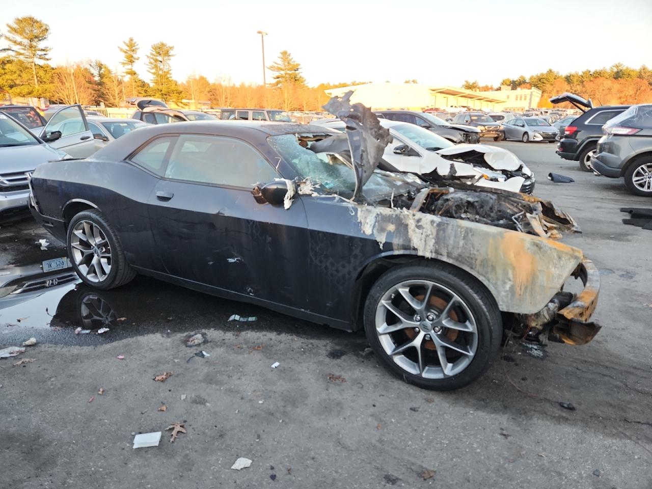 Dodge Challenger Sxt Image 11