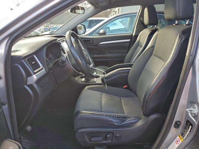 Toyota Highlander Le Image 12