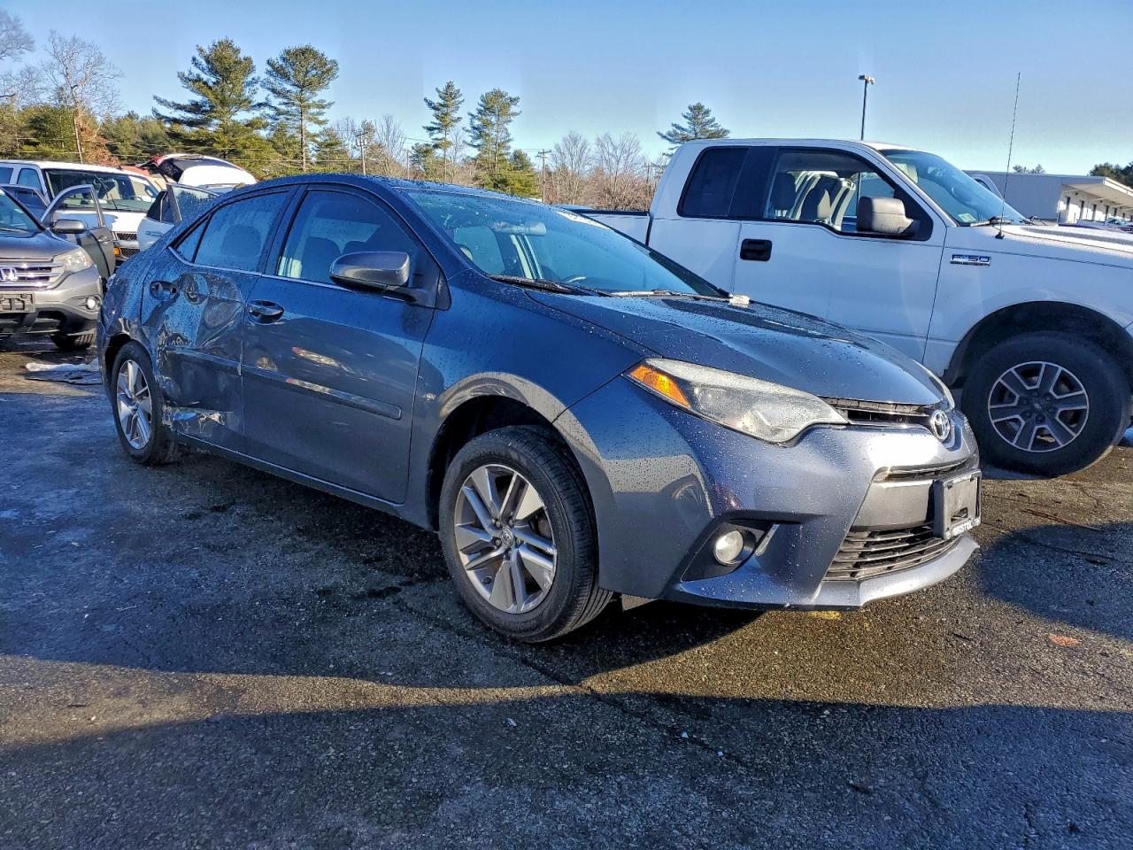 Toyota Corolla Eco Image 6