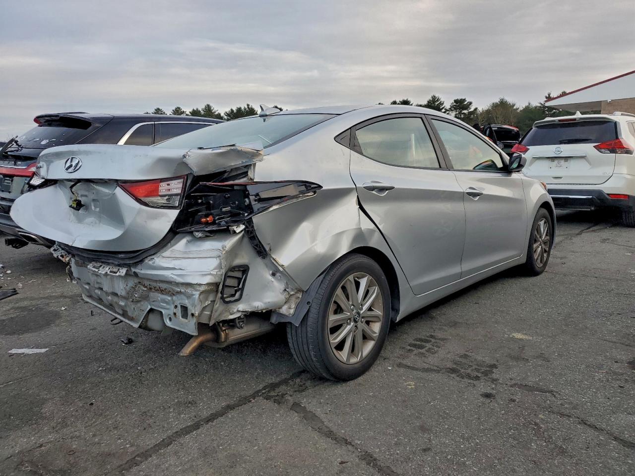 Hyundai ELANTRA Se Image 10