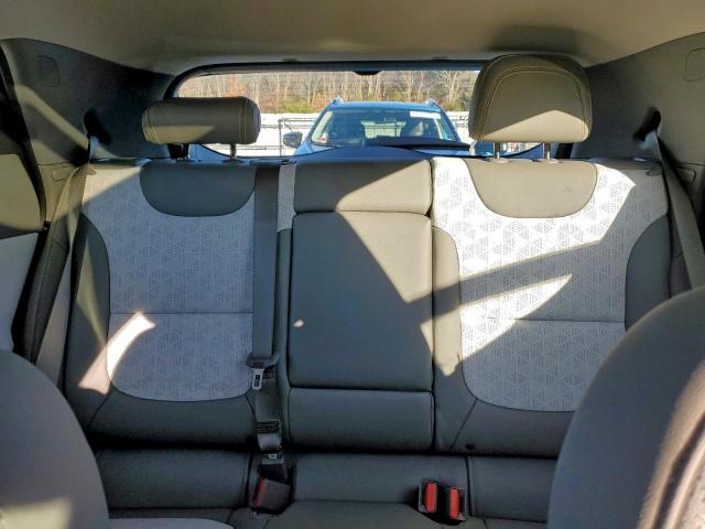 Chevrolet Bolt Premier Image 10