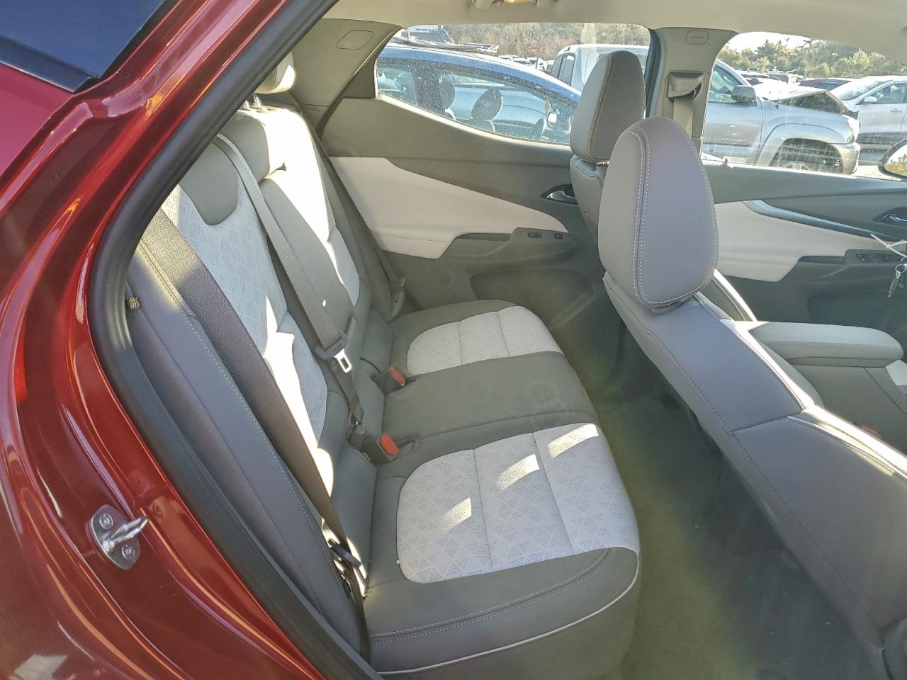 Chevrolet Bolt Premier Image 9