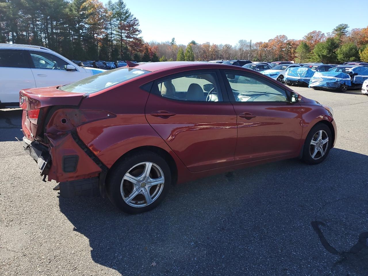 Hyundai ELANTRA Gls Image 2