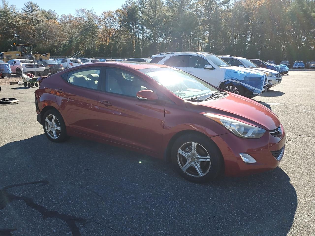 Hyundai ELANTRA Gls Image 4