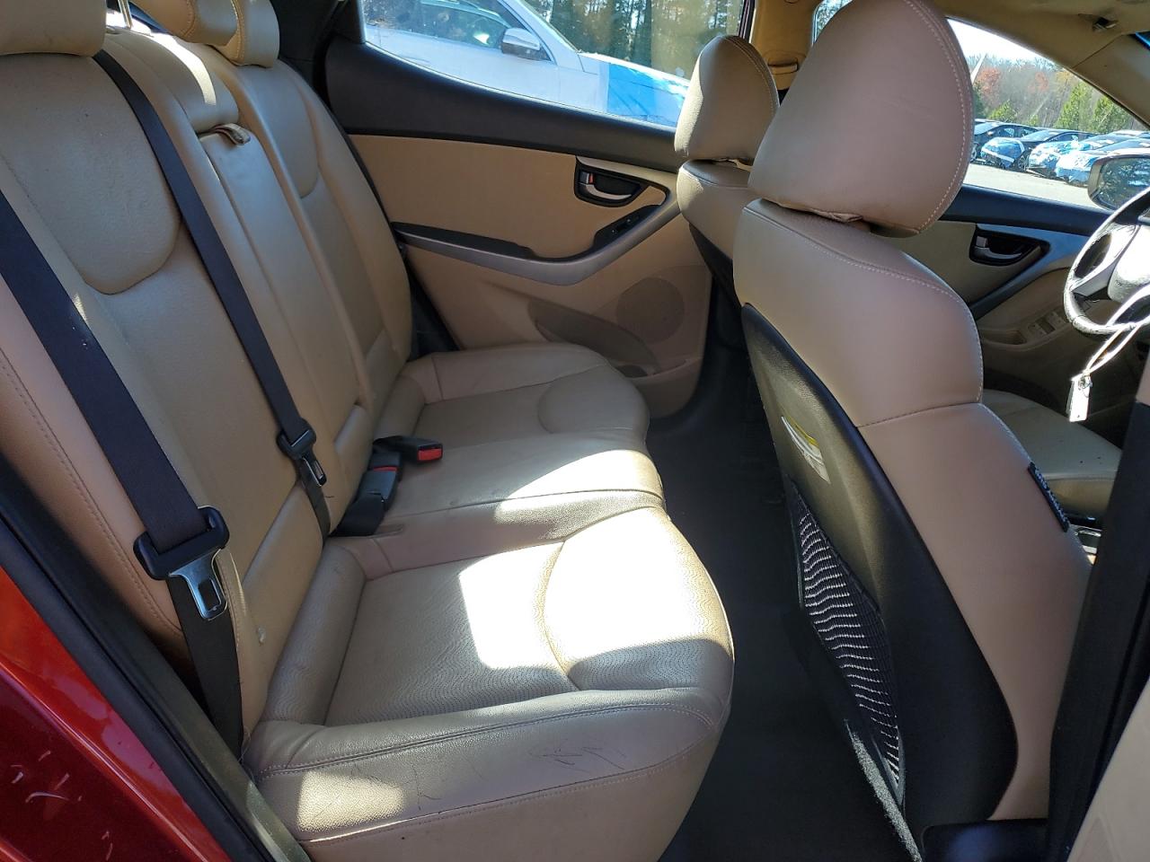 Hyundai ELANTRA Gls Image 8