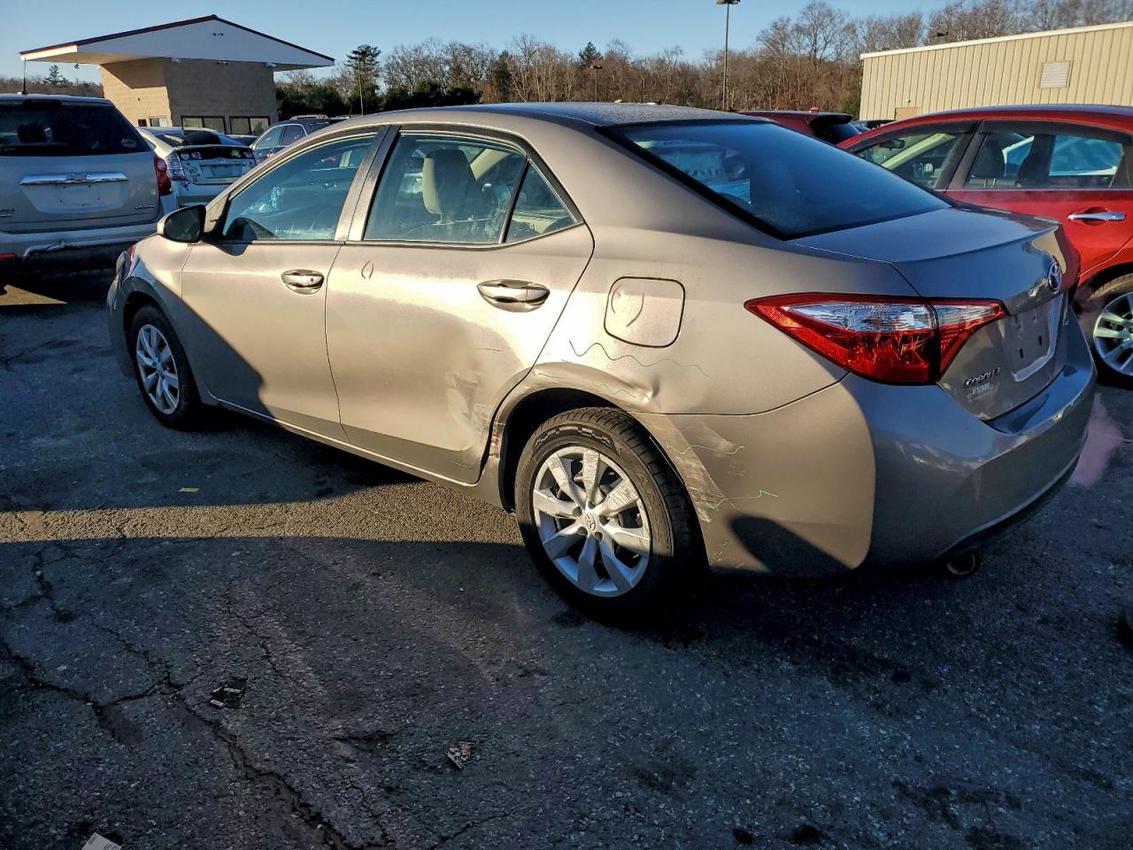 Toyota Corolla L Image 3