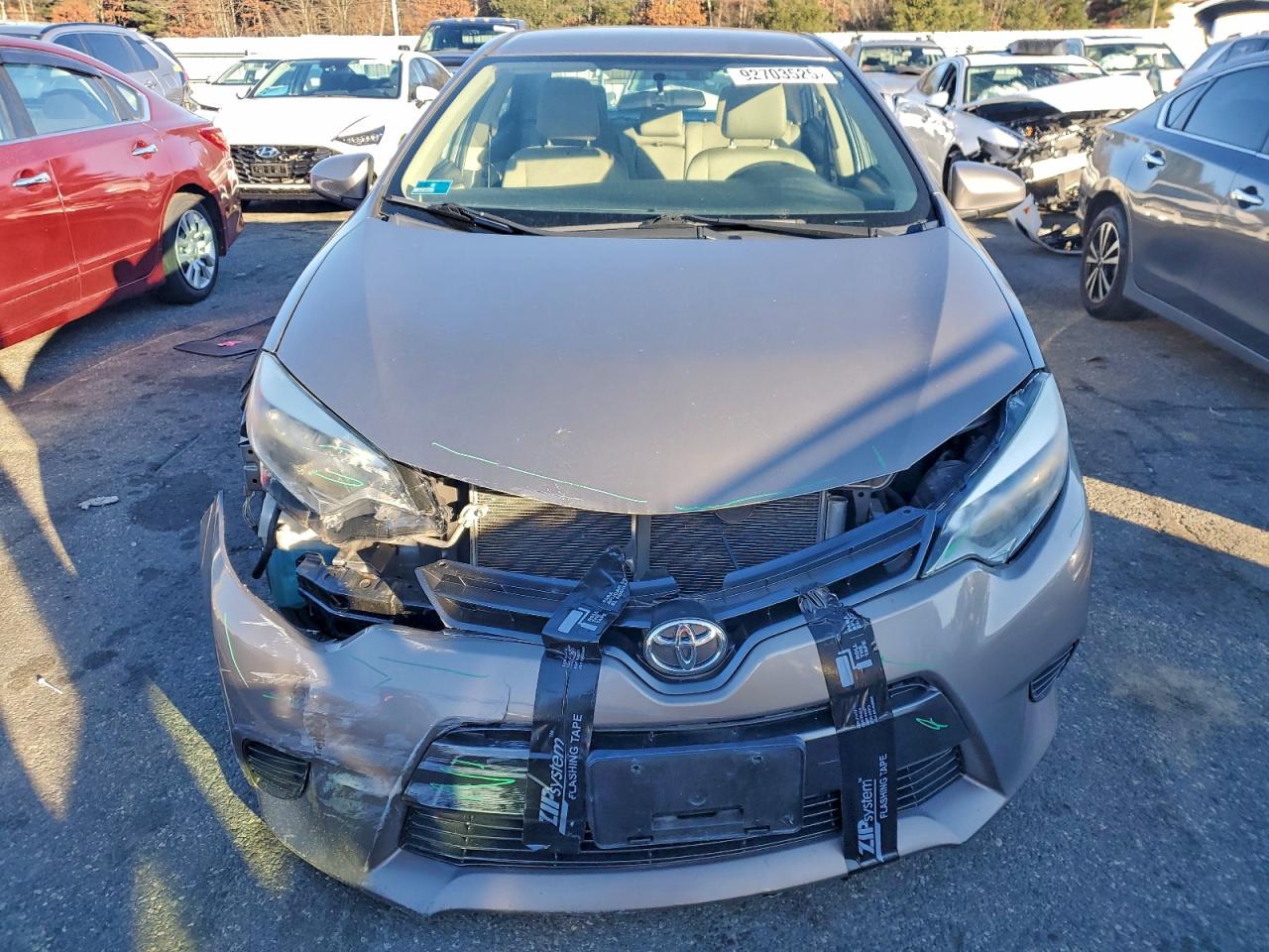 Toyota Corolla L Image 2