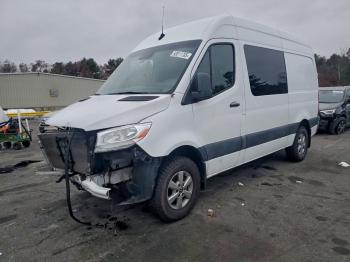  Salvage Mercedes-Benz Sprinter