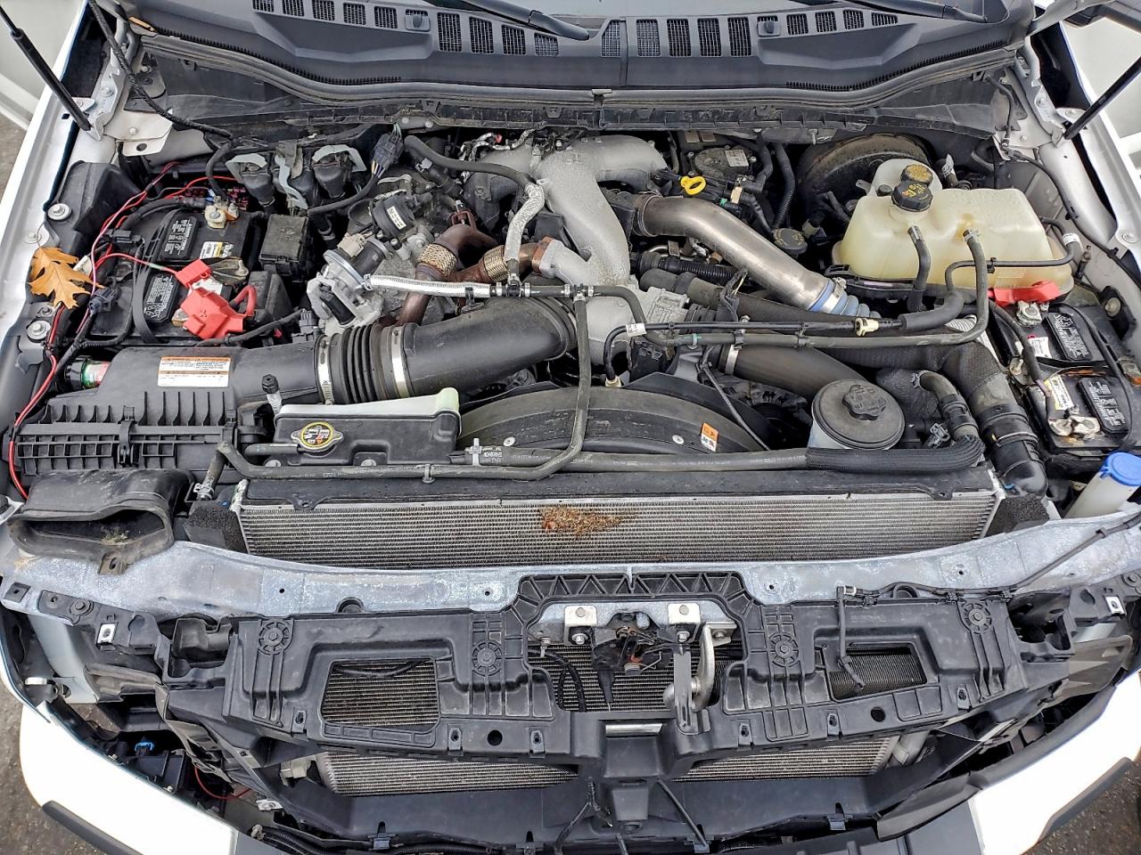 Ford F-350 Super Duty Image 12