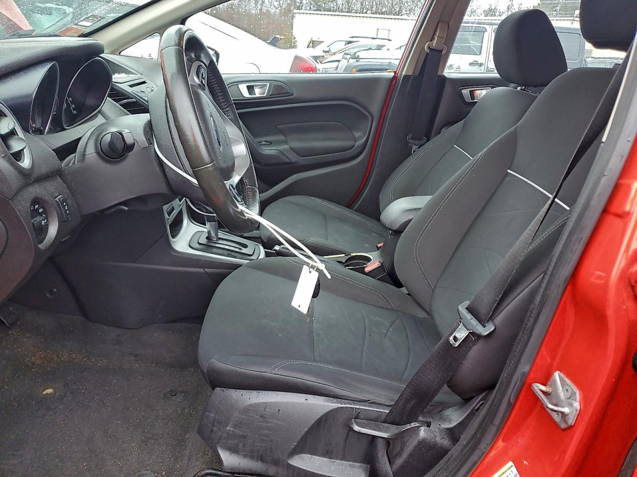 Ford Fiesta Se Image 4