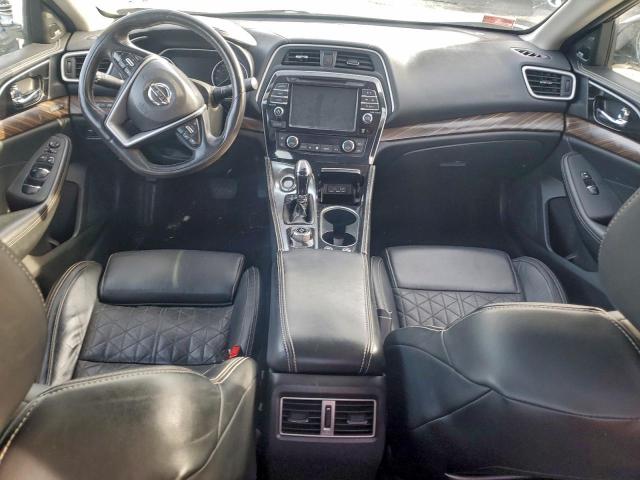 Nissan Maxima 3.5s Image 10