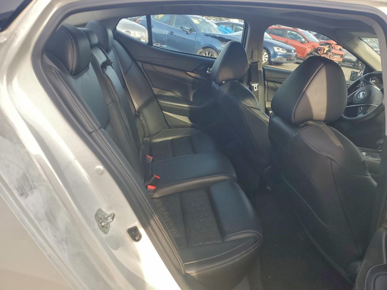 Nissan Maxima 3.5s Image 2