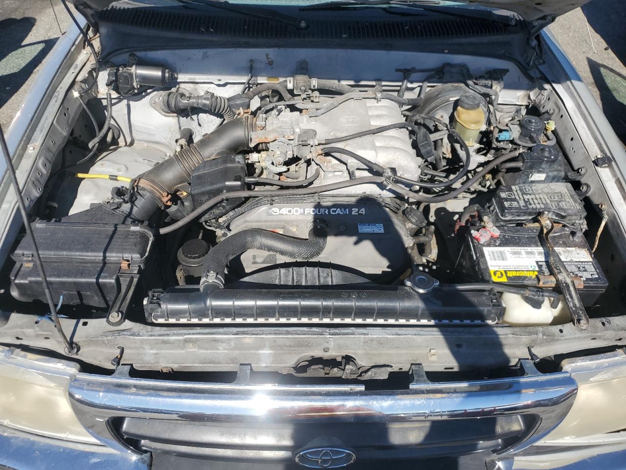 Toyota Tacoma Xtracab Prerunner Image 8