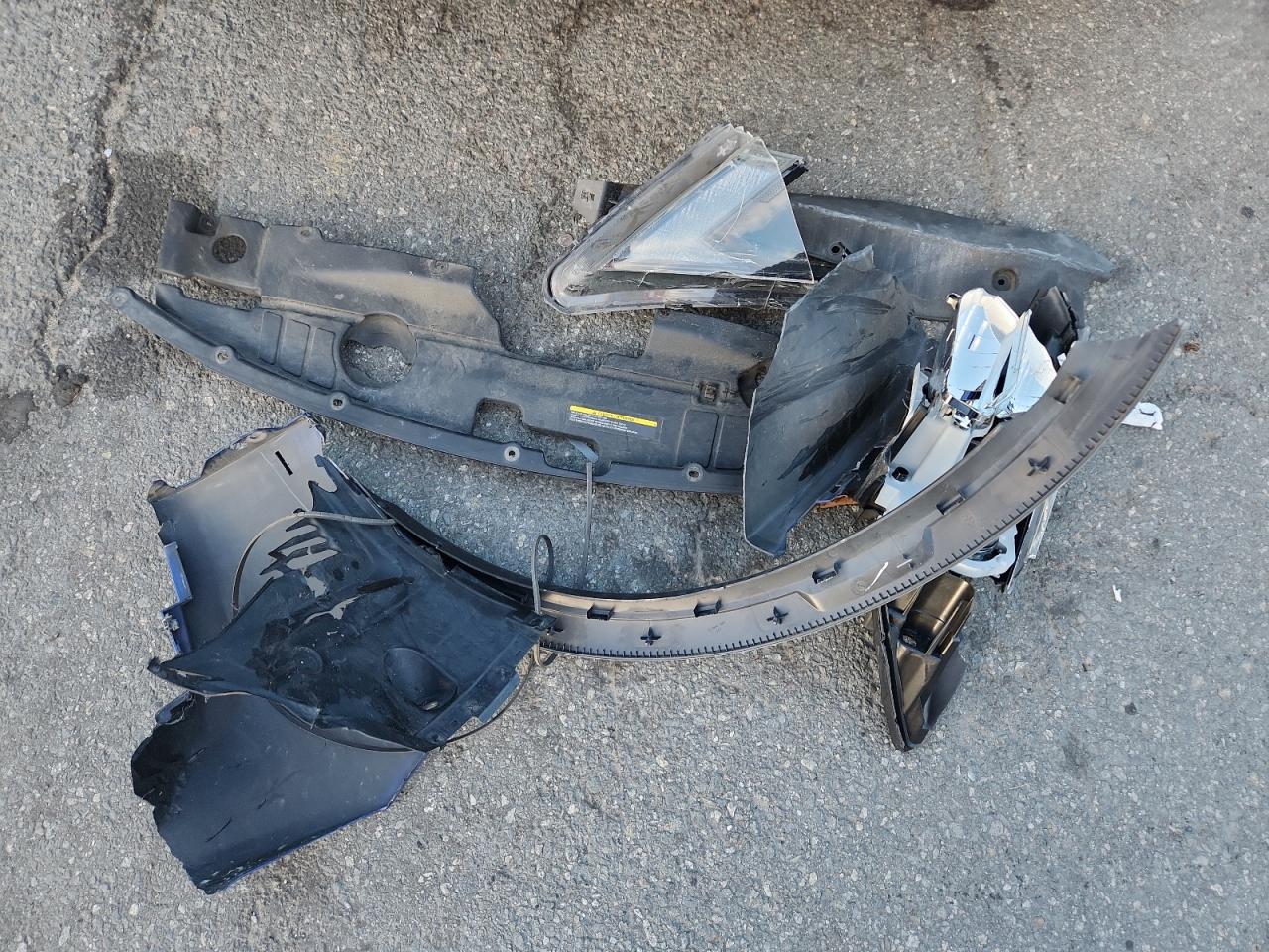 Nissan Pathfinder S Image 11