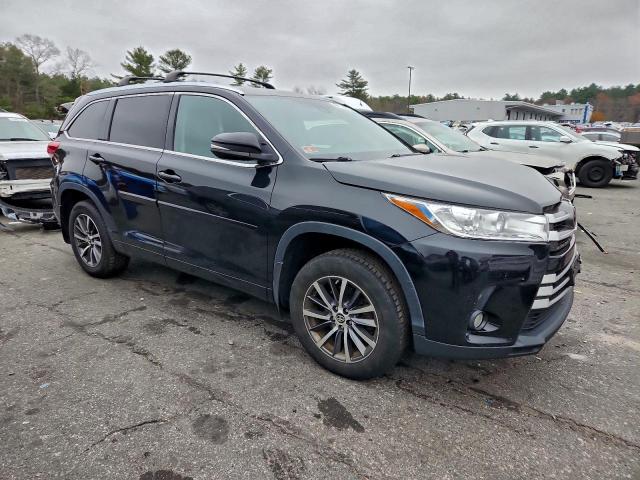 Toyota Highlander Se Image 2