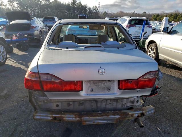 Honda Accord Lx Image 11