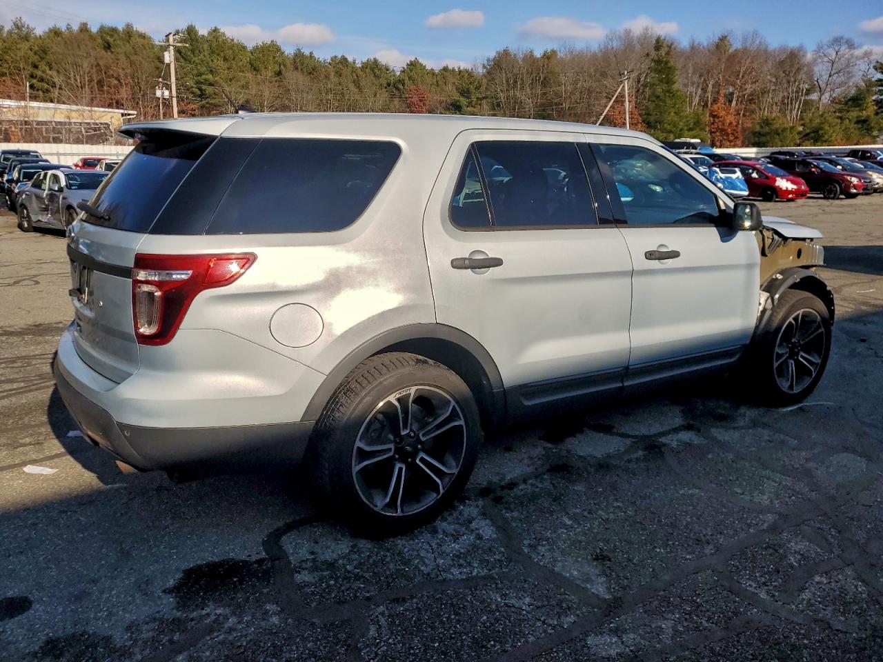 Ford Explorer Police Interceptor Image 3