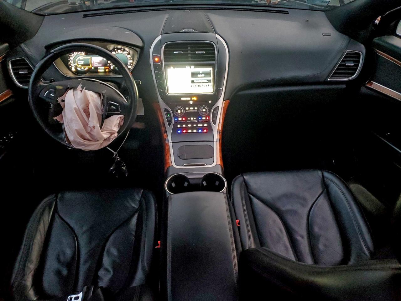 Lincoln MKX Reserve Image 11