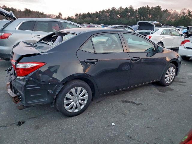 Toyota Corolla L Image 10