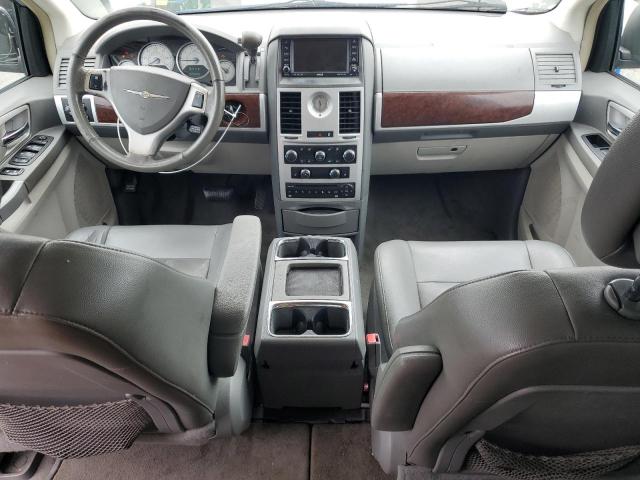 Chrysler Minivan Touring Image 8