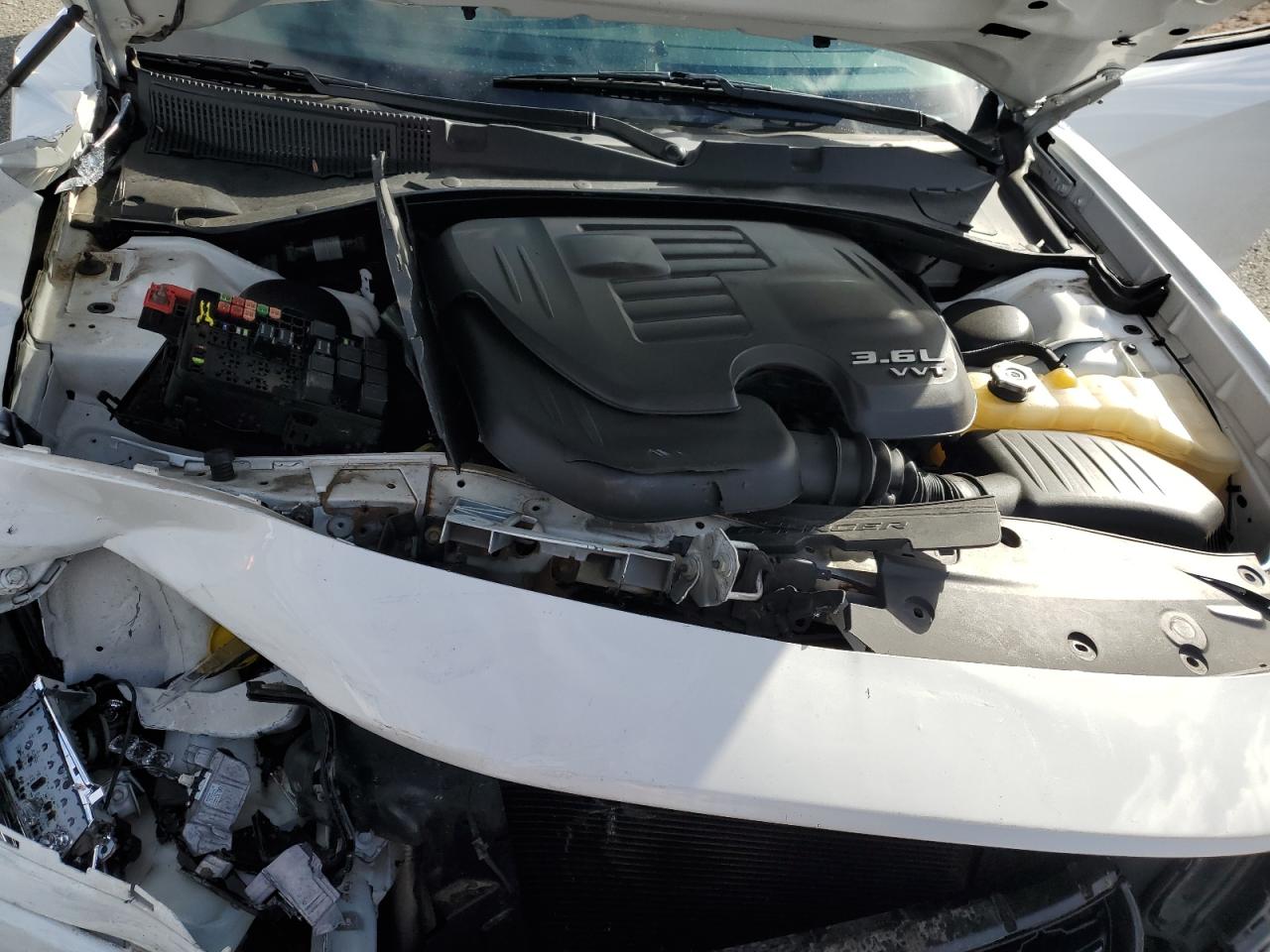 Dodge Charger Sxt Image 12