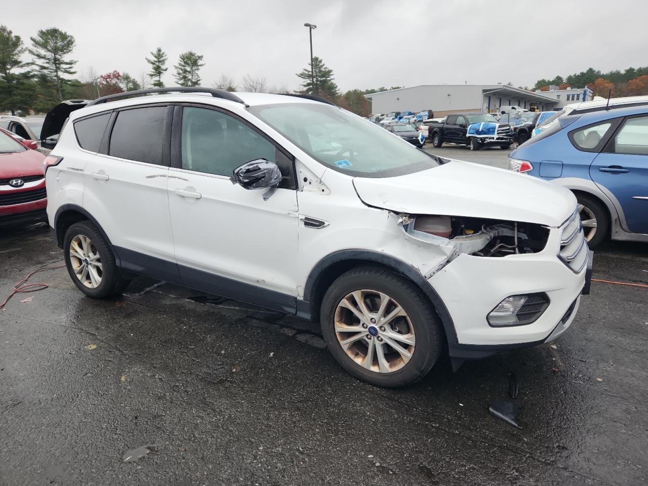 Ford Escape Se Image 3