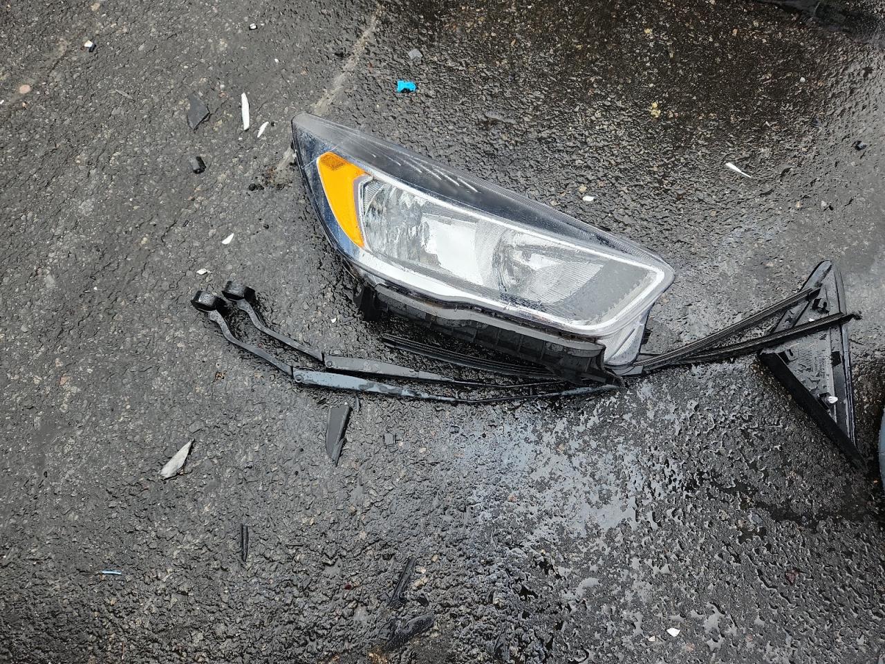 Ford Escape Se Image 12