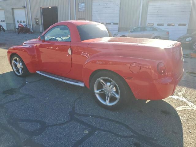 Chevrolet SSR Image 11