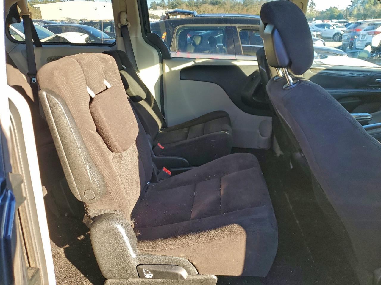 Dodge Caravan Sxt Image 12