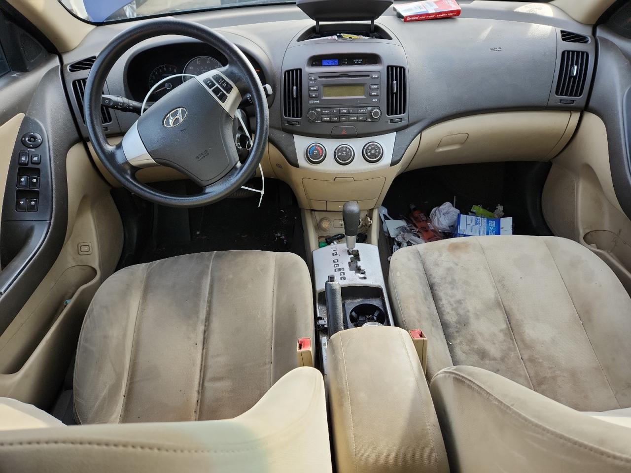 Hyundai ELANTRA Gls Image 8