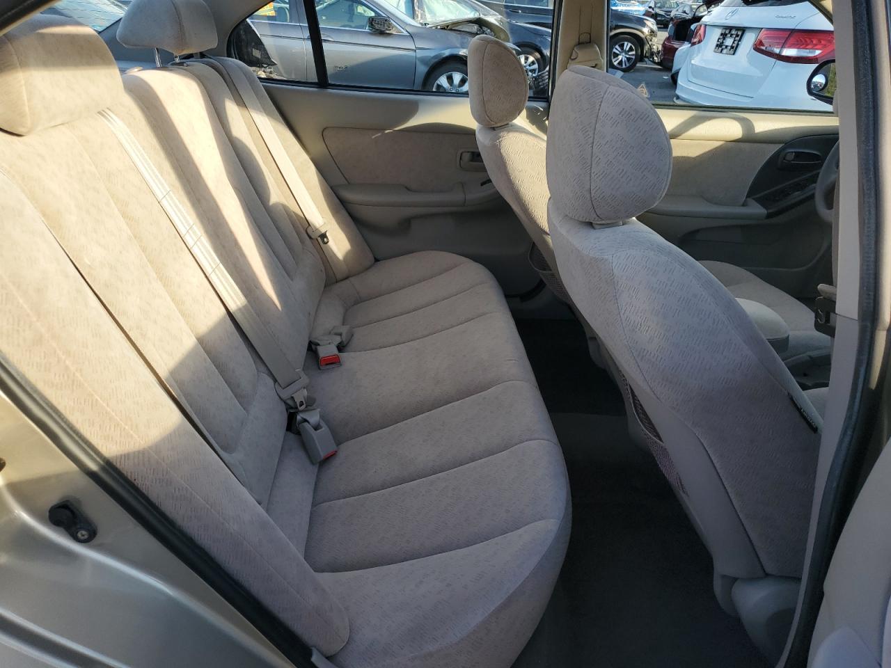 Hyundai ELANTRA Gls Image 10