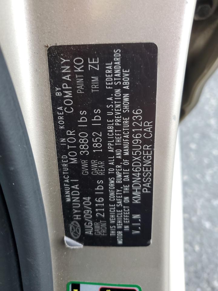 Hyundai ELANTRA Gls Image 12