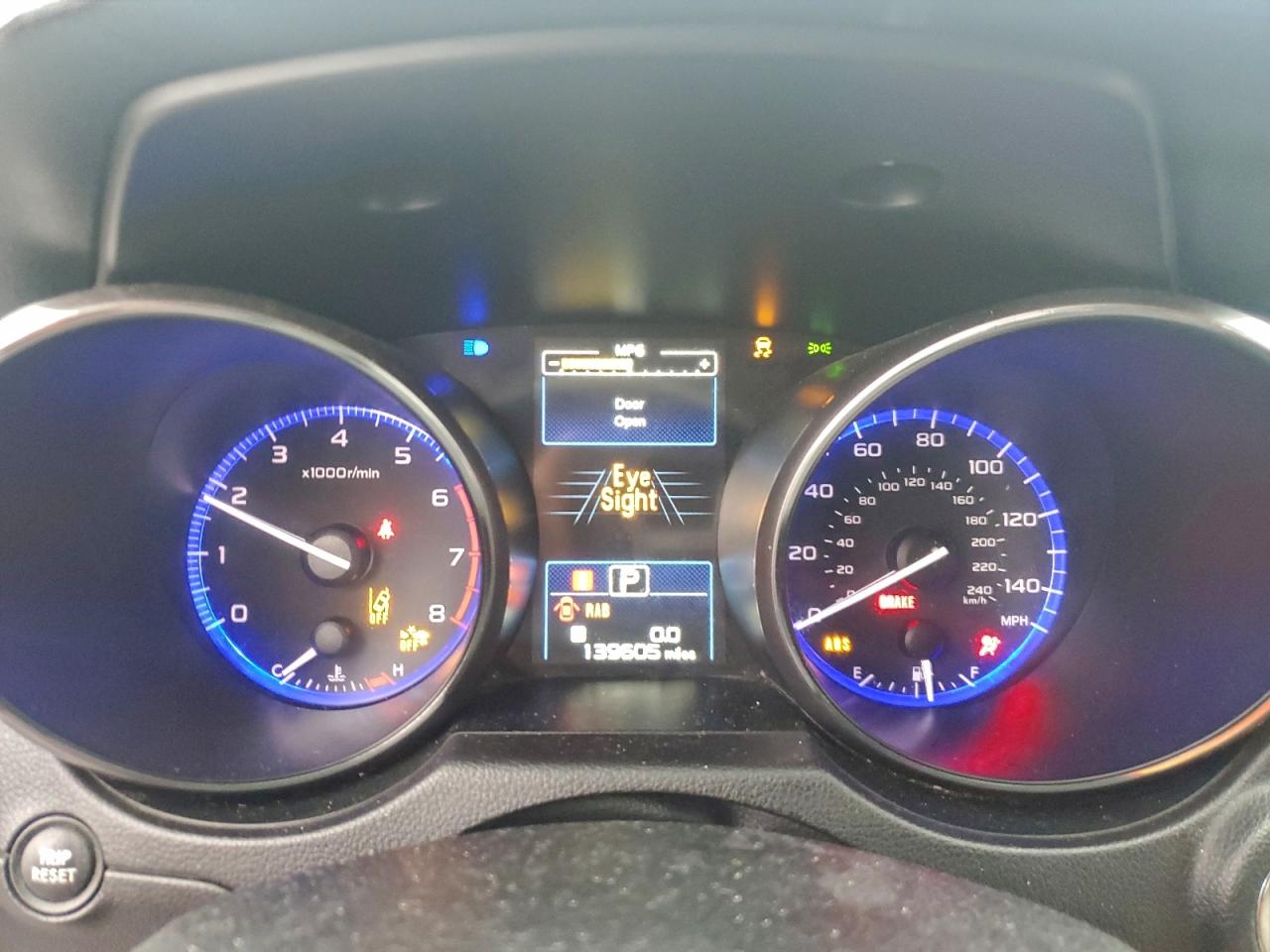 Subaru Outback 2.5i Limited Image 9