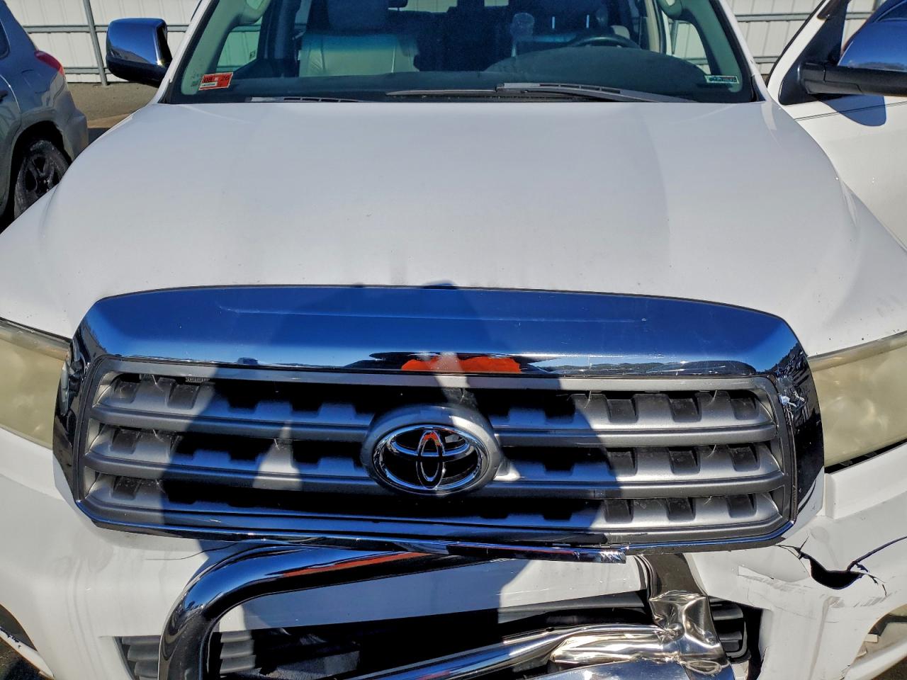 Toyota Sequoia Limited Image 11