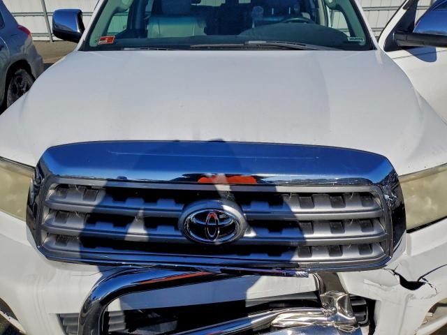 Toyota Sequoia Limited Image 11