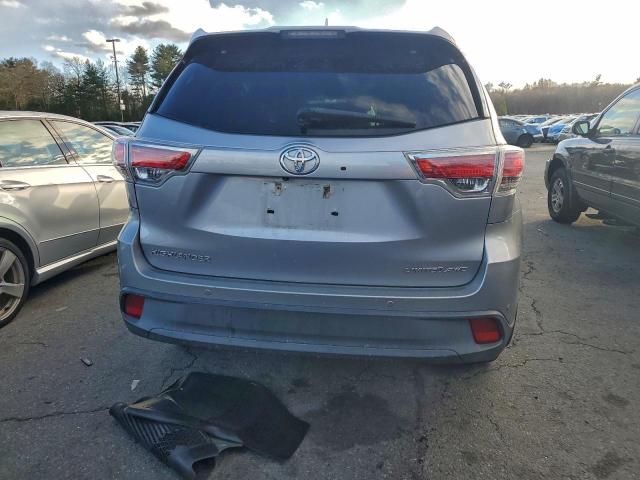 Toyota Highlander Limited Image 2