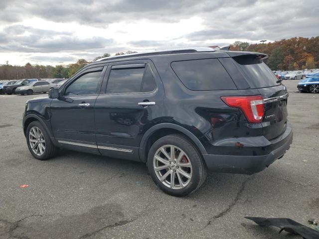 Ford Explorer Limited Image 6