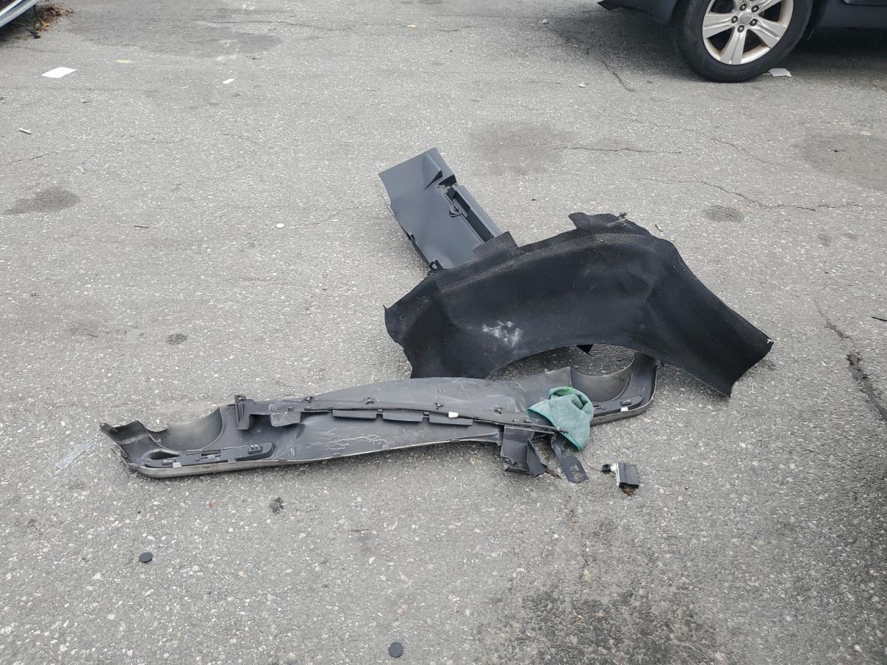 Ford Explorer Limited Image 14