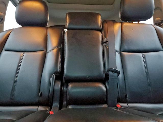 Nissan Pathfinder S Image 4