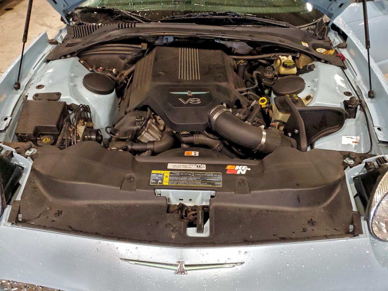 Ford Thunderbird Image 11