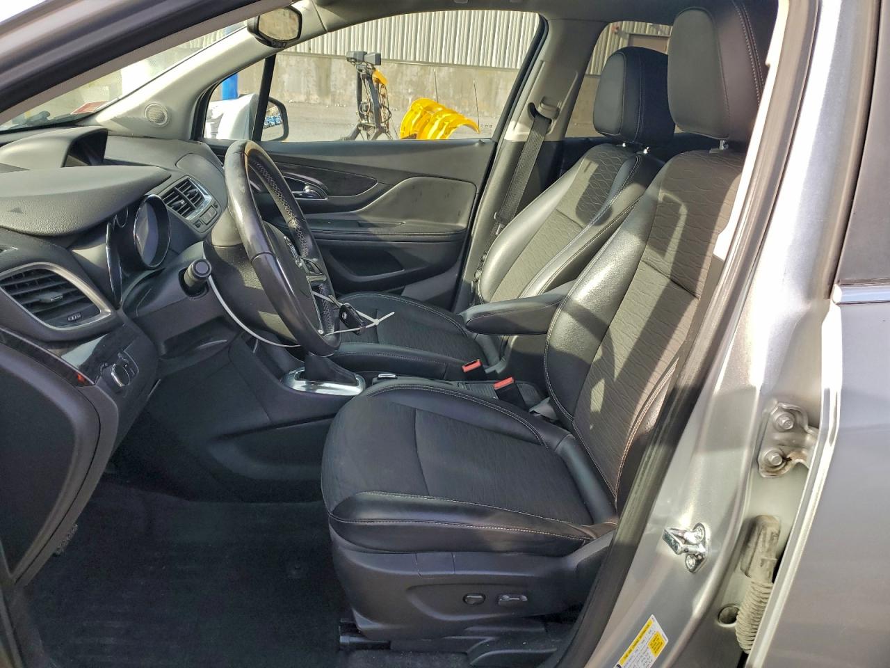 Buick Encore Image 3