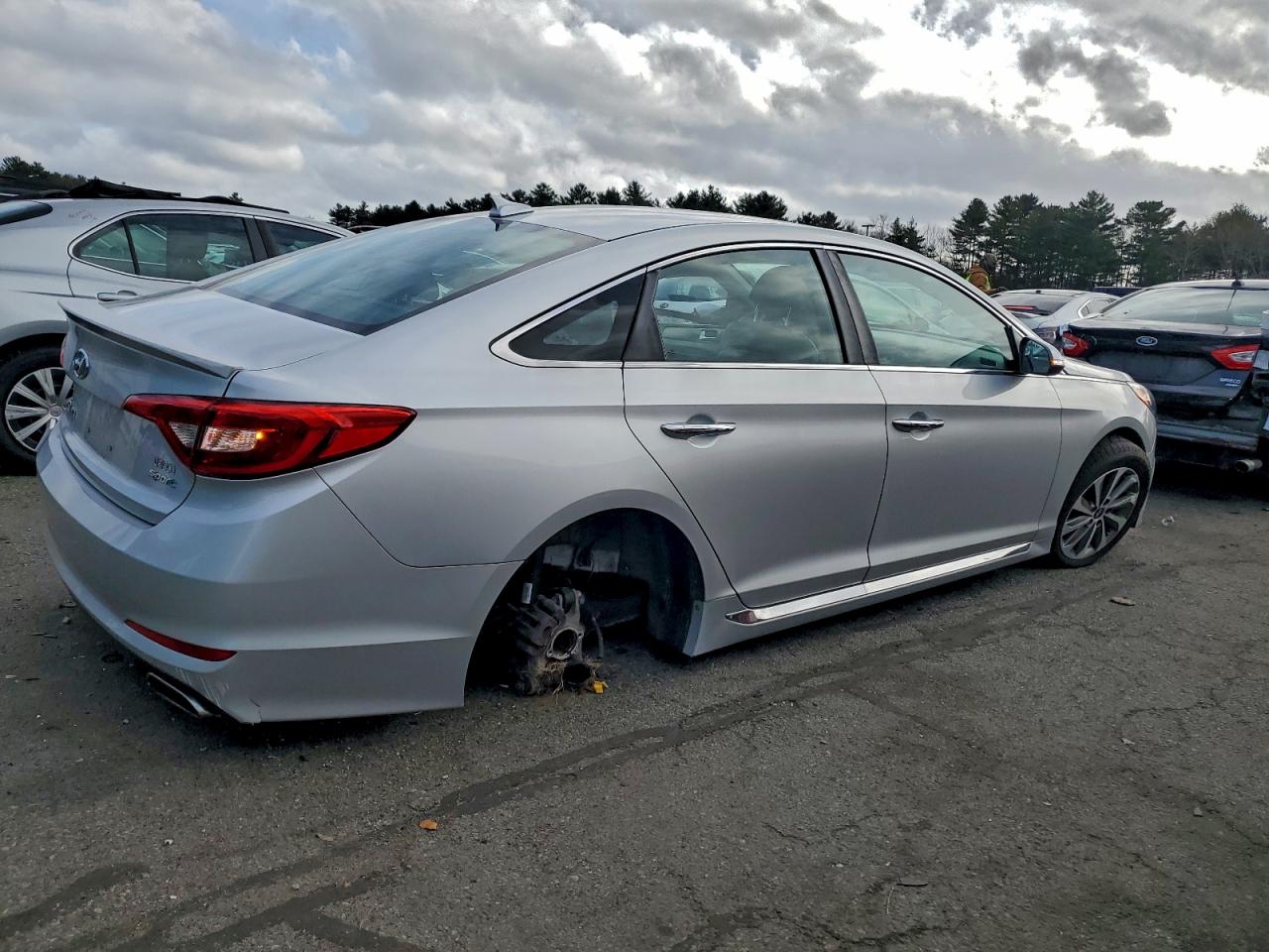 Hyundai SONATA Sport Image 3