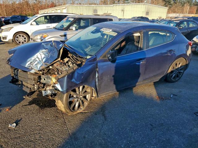  Salvage Mazda 3