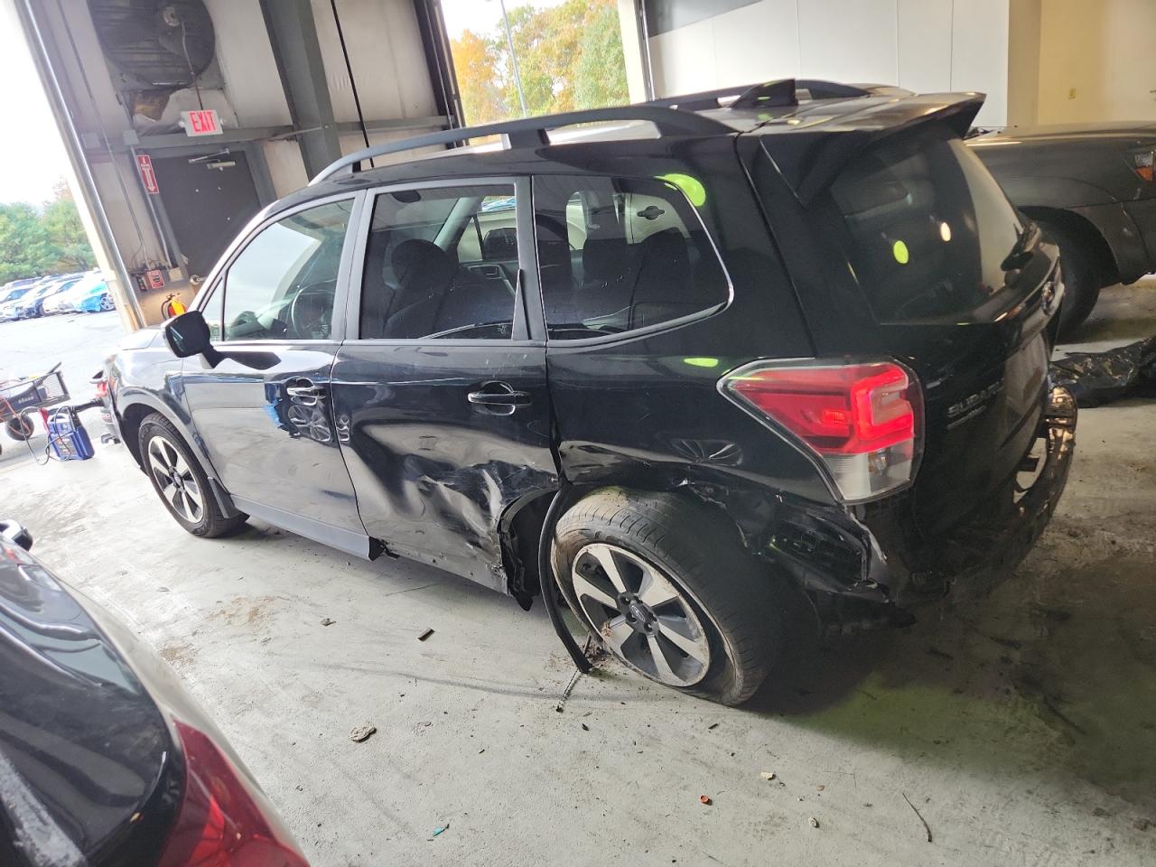 Subaru Forester 2.5i Premium Image 13