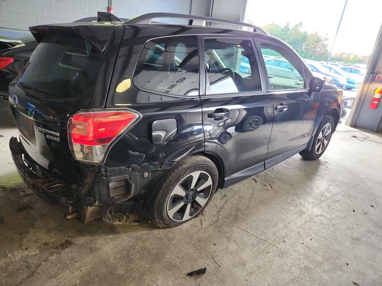 Subaru Forester 2.5i Premium Image 3
