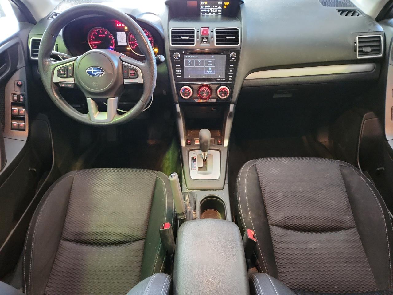 Subaru Forester 2.5i Premium Image 6