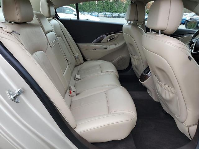 Buick LaCrosse Image 6