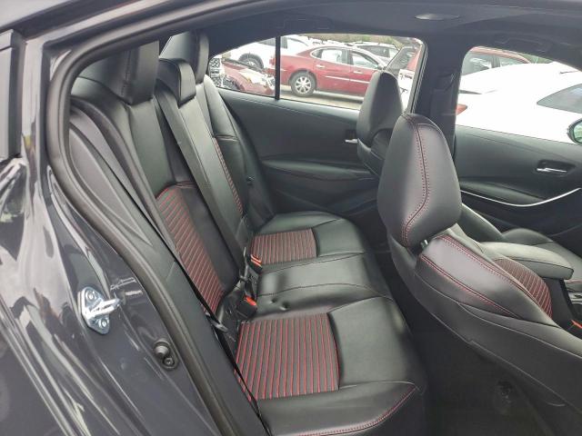 Toyota Corolla Xse Image 6