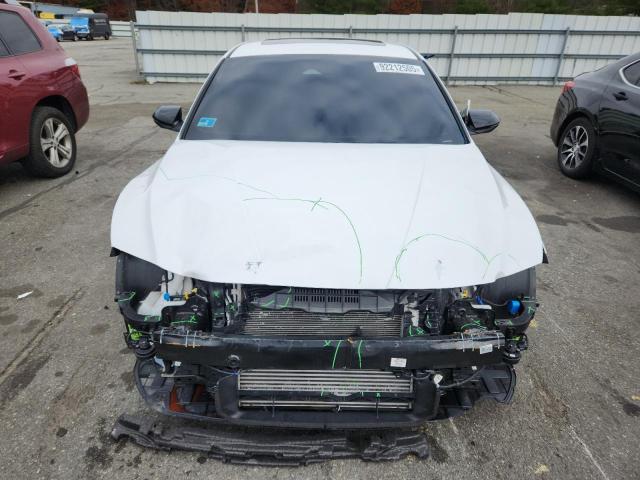 Hyundai ELANTRA Image 7