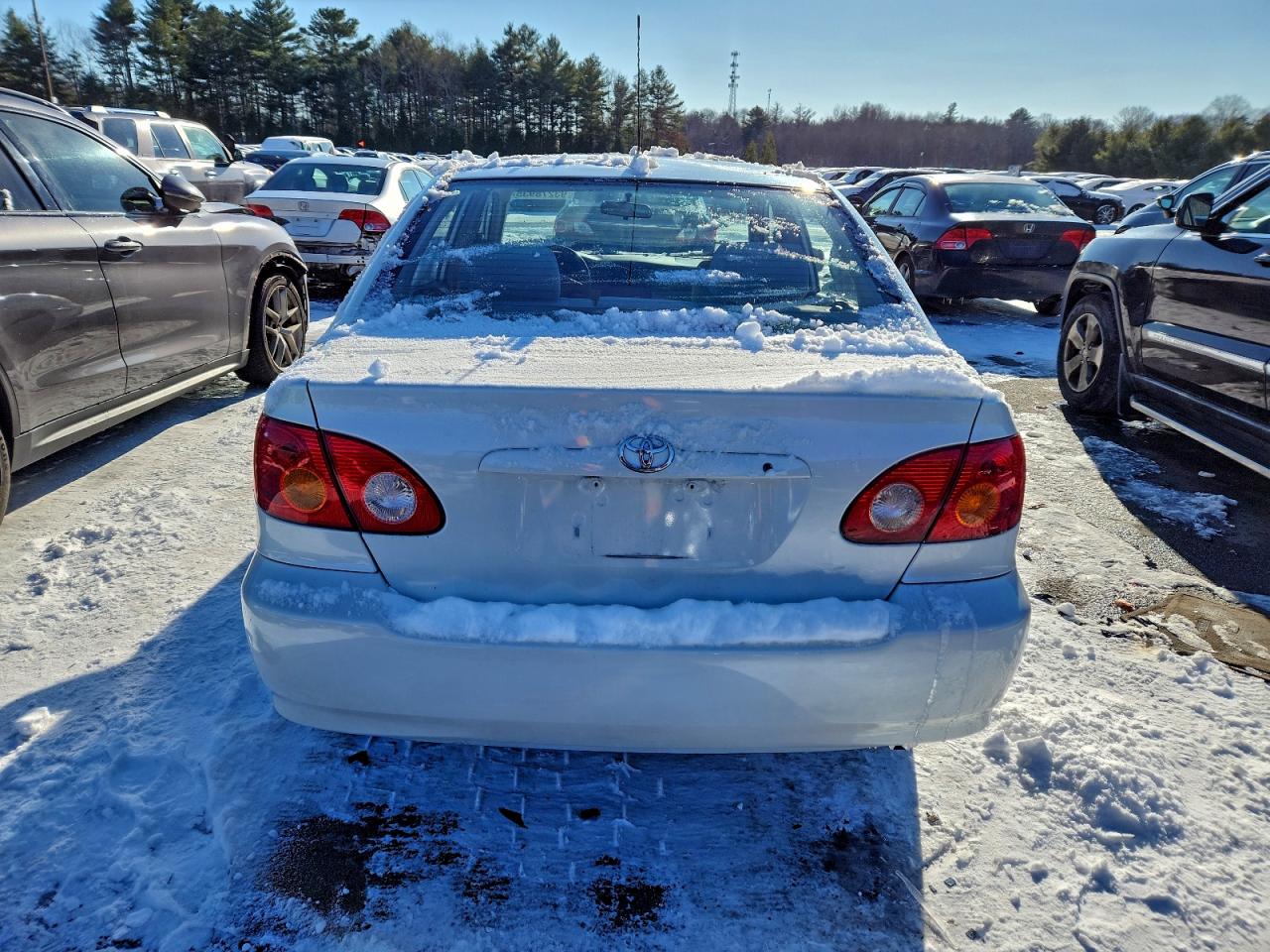 Toyota Corolla Ce Image 12